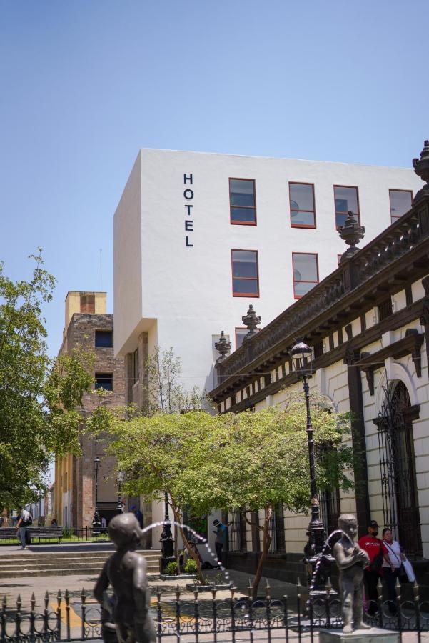 Six Hotel Guadalajara Degollado Ngoại thất bức ảnh