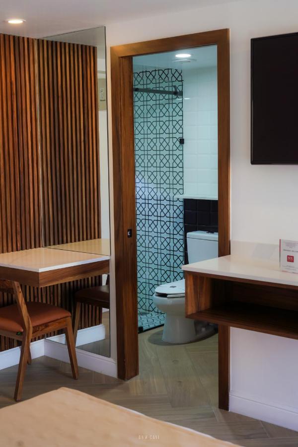Six Hotel Guadalajara Degollado Ngoại thất bức ảnh